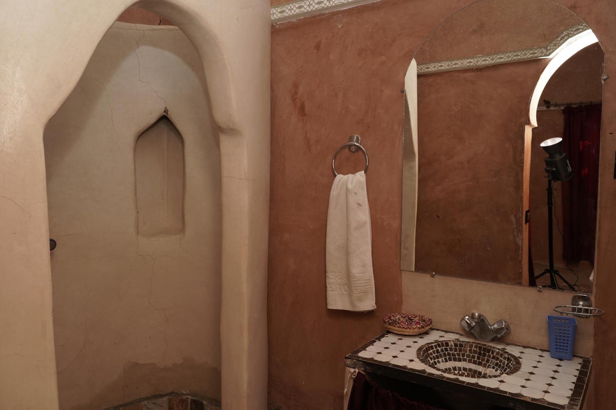 Hotel Chez Manar Ait Benhaddou Exterior foto